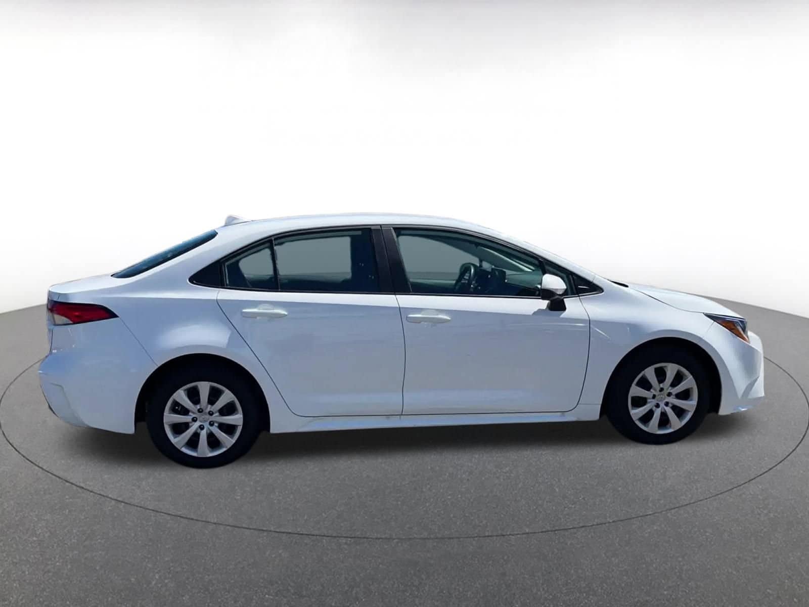 Thumbnail: 2024 Toyota Corolla - 16