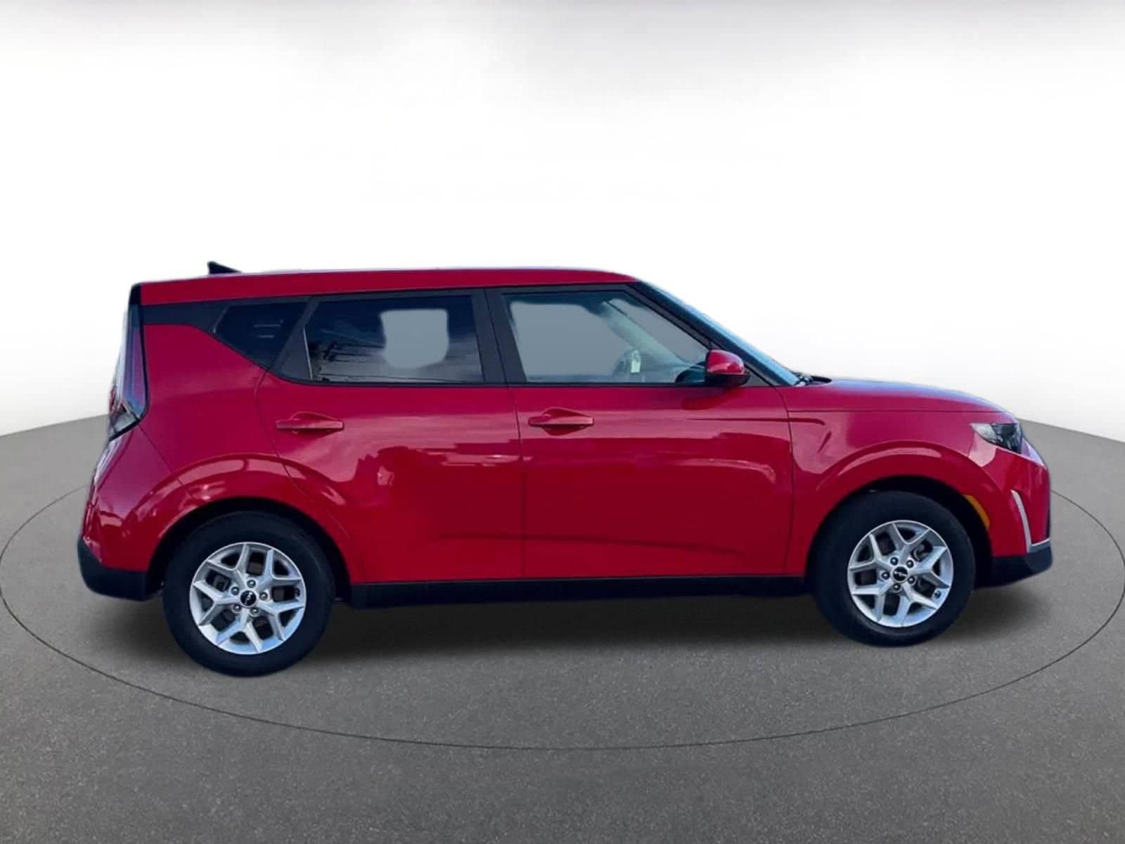 Thumbnail: 2025 Kia Soul - 16