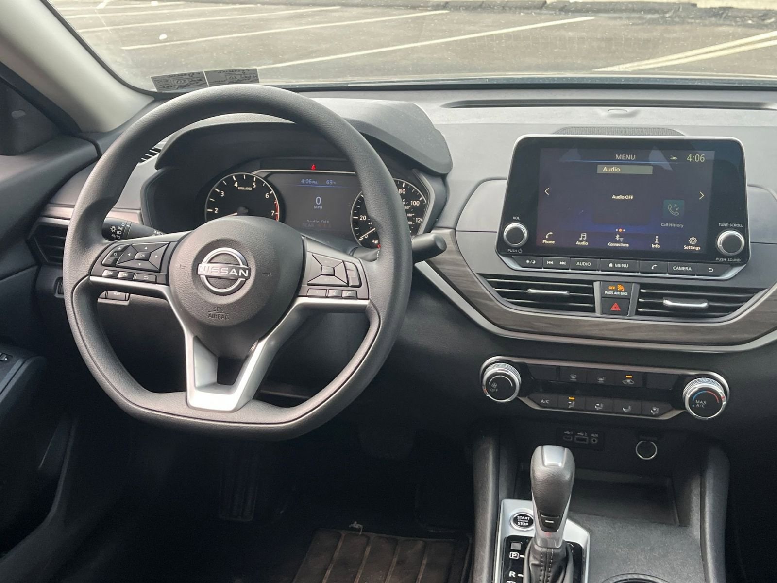 Thumbnail: 2025 Nissan Altima - 34