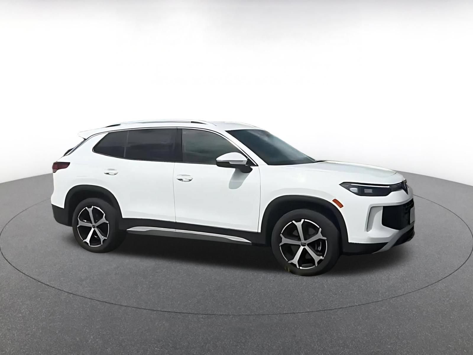 Thumbnail: 2026 Volkswagen Tiguan - 2