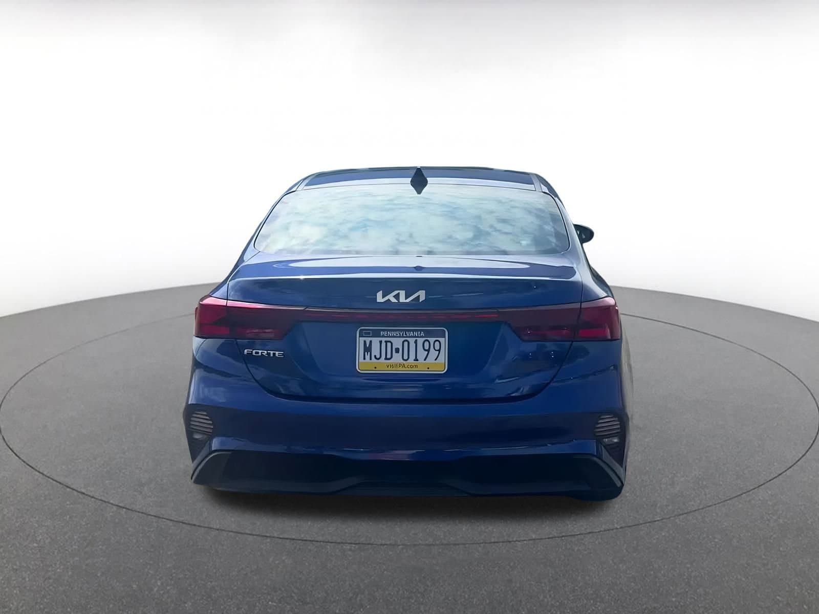 Thumbnail: 2023 Kia Forte - 12