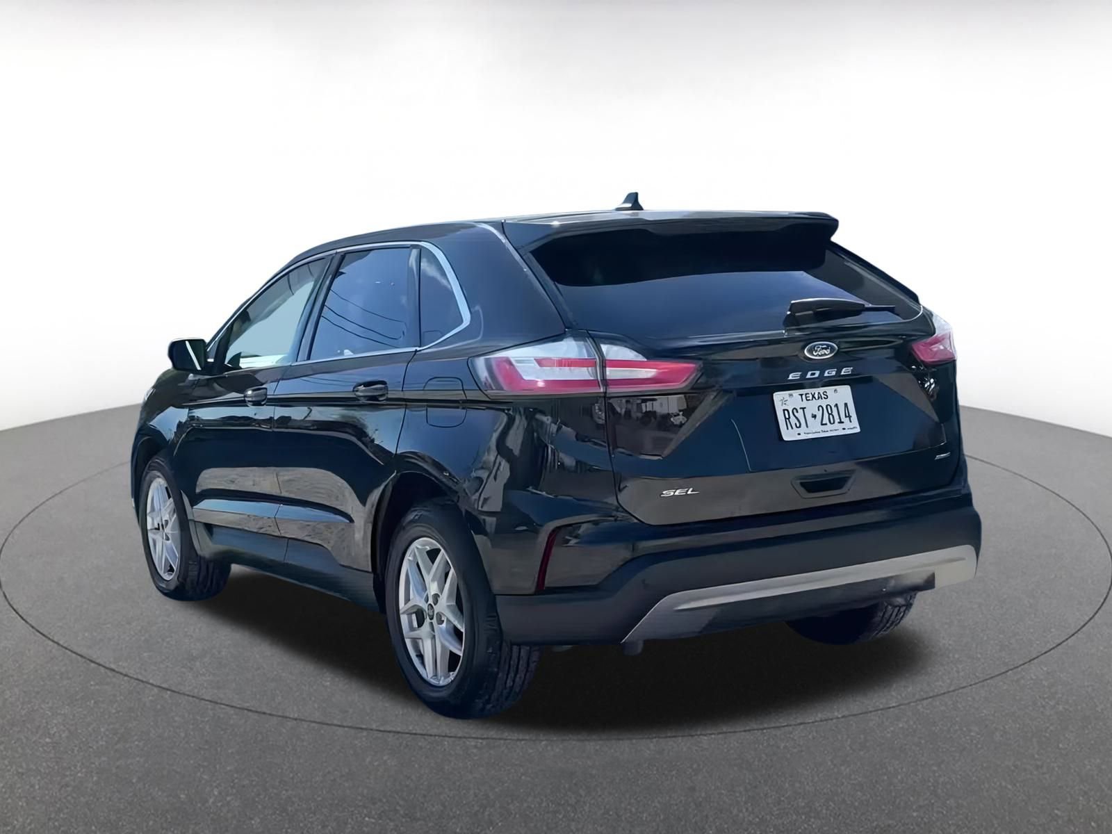 Thumbnail: 2022 Ford Edge - 11