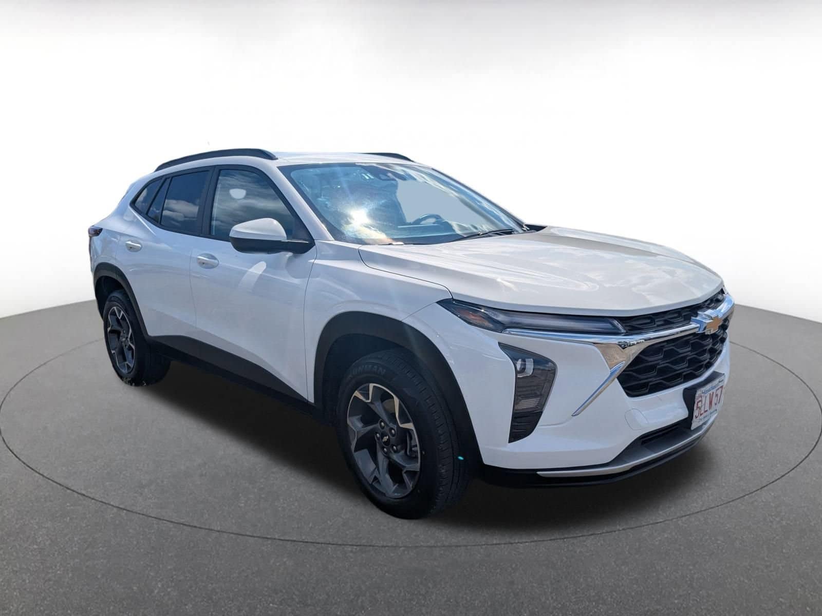Thumbnail: 2024 Chevrolet Trax - 1