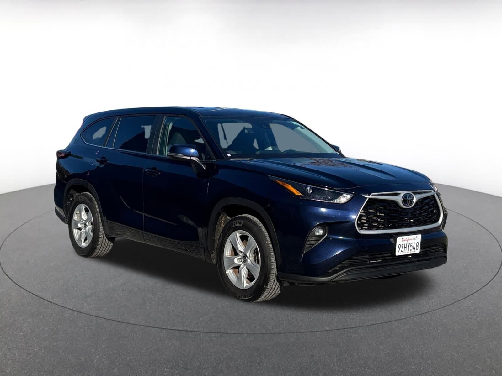 Thumbnail: 2025 Toyota Highlander - 1