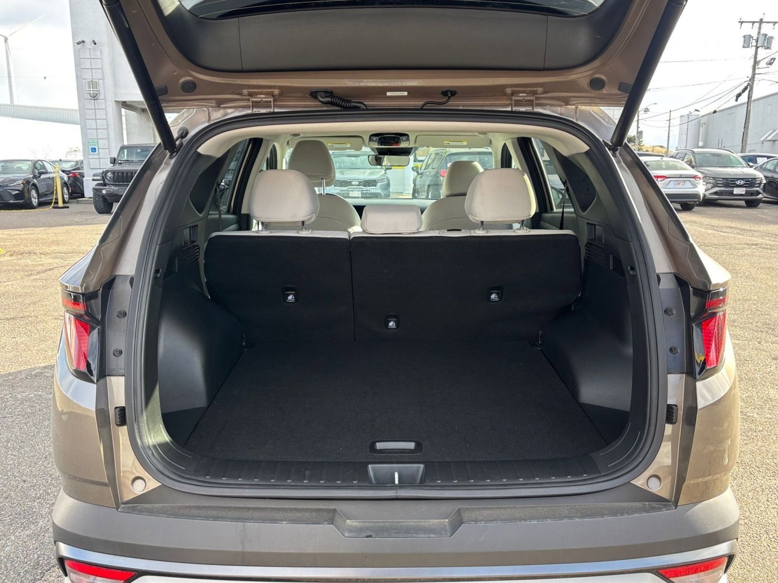 Thumbnail: 2025 Hyundai Tucson - 29