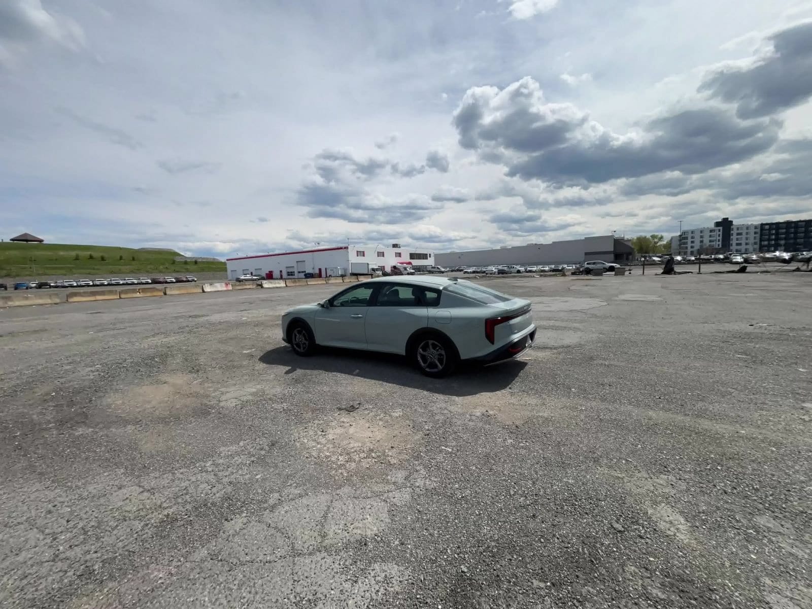 Thumbnail: 2025 Kia K4 - 14