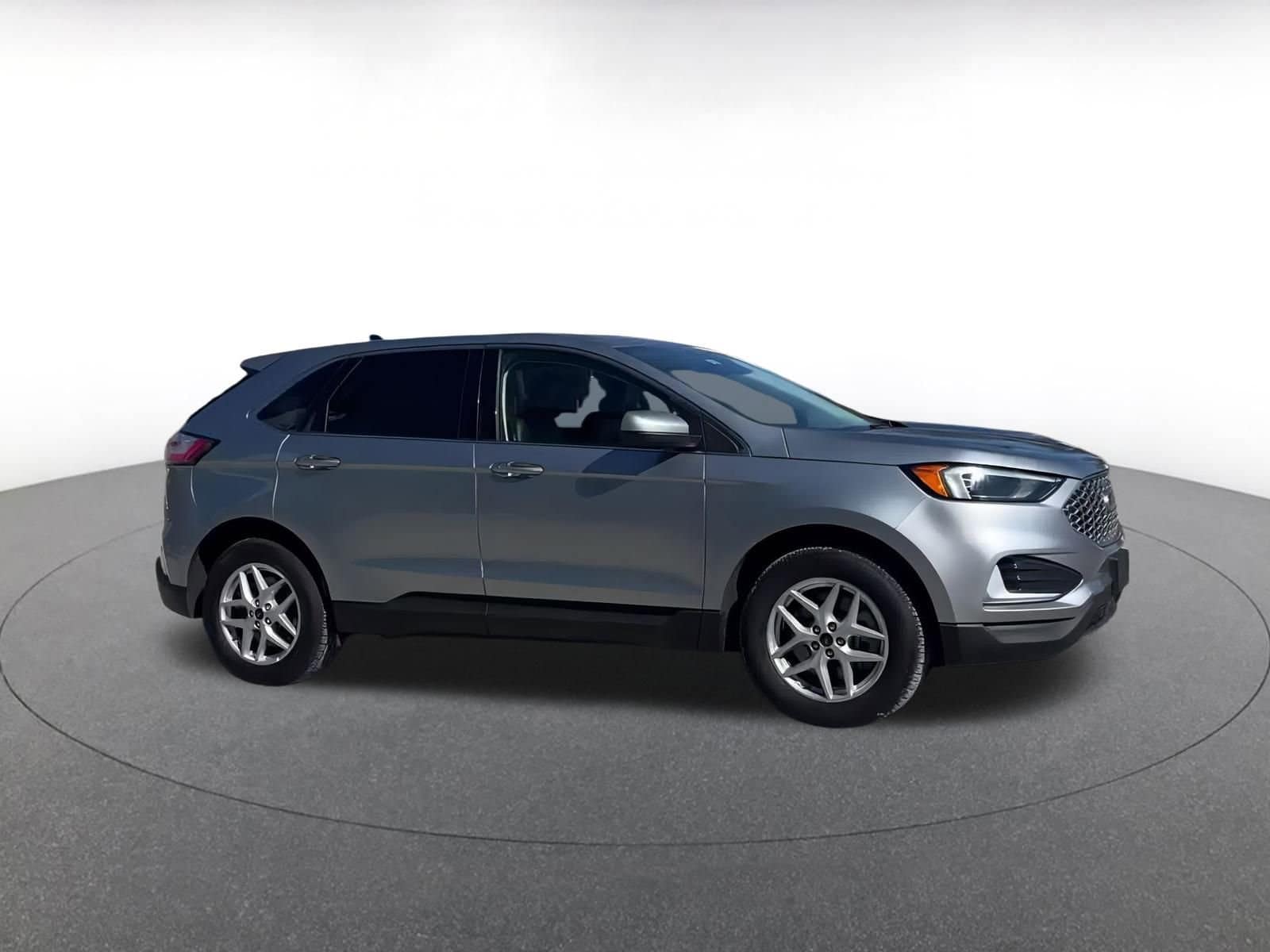 Thumbnail: 2024 Ford Edge - 2