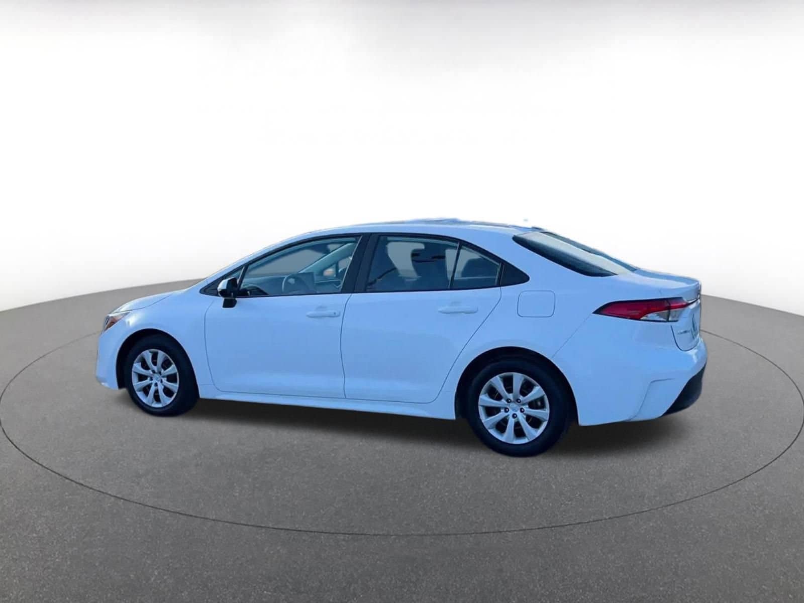 Thumbnail: 2025 Toyota Corolla - 9