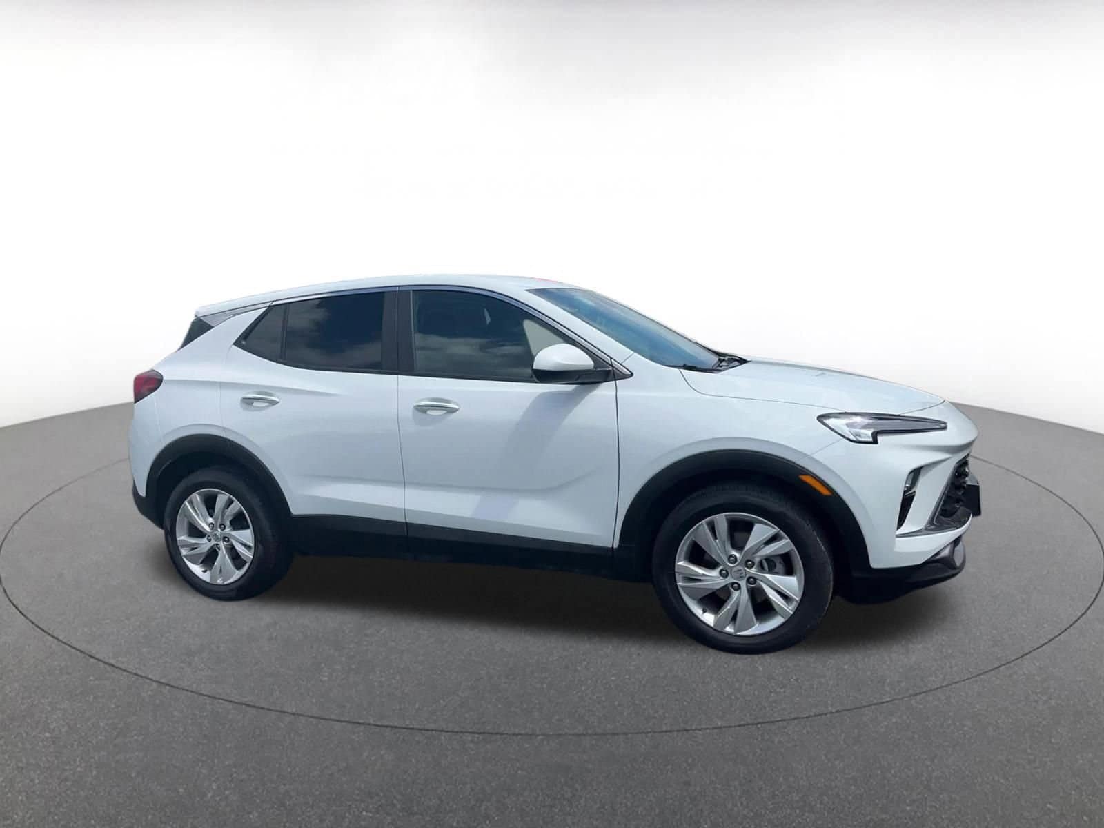 Thumbnail: 2025 Buick Encore GX - 2