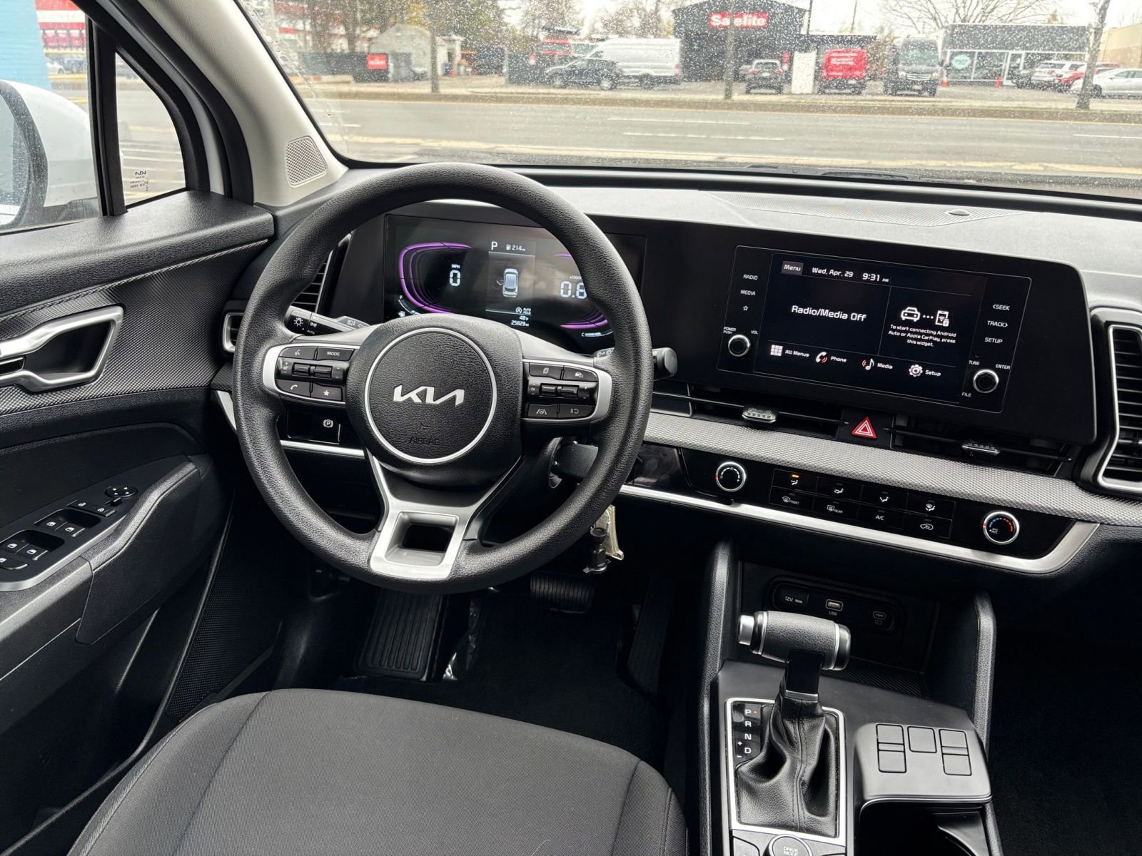 Thumbnail: 2025 Kia Sportage - 32