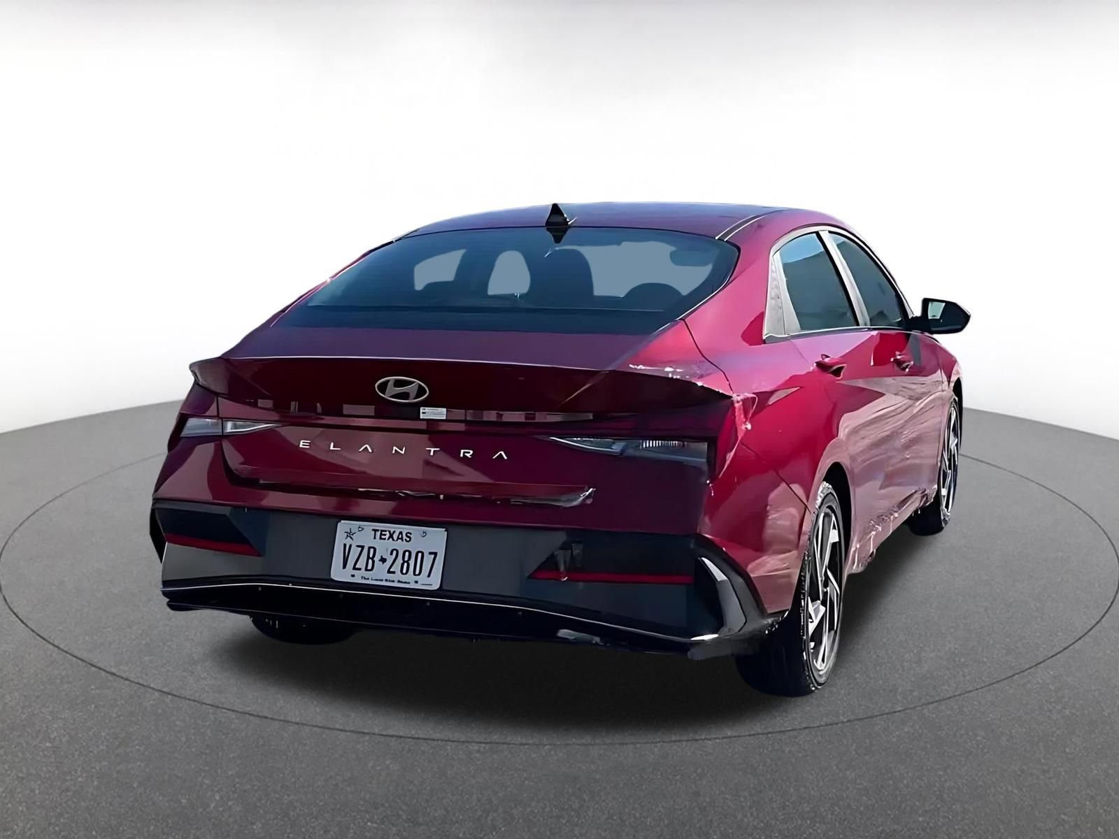 Thumbnail: 2025 Hyundai Elantra - 14