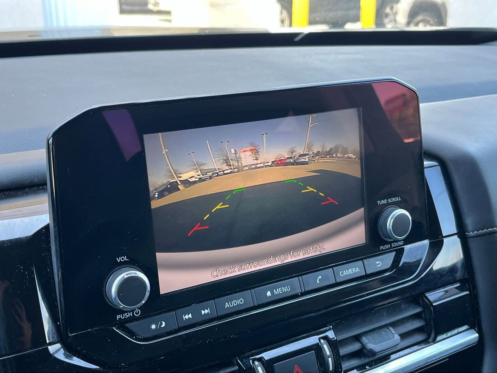 Thumbnail: 2025 Nissan Pathfinder - 24