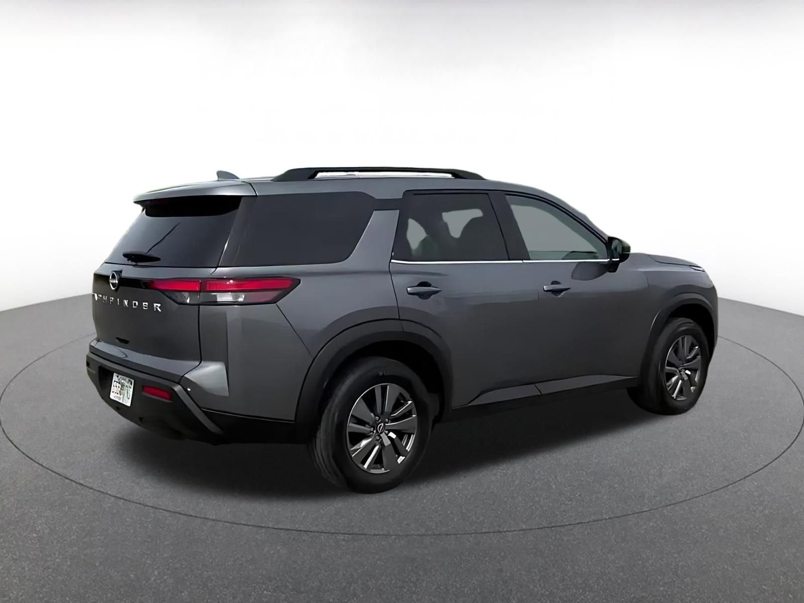 Thumbnail: 2025 Nissan Pathfinder - 15