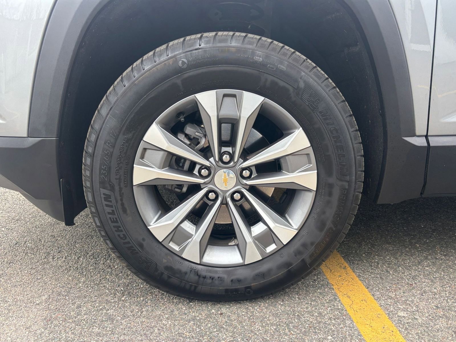 Thumbnail: 2025 Chevrolet Equinox - 25