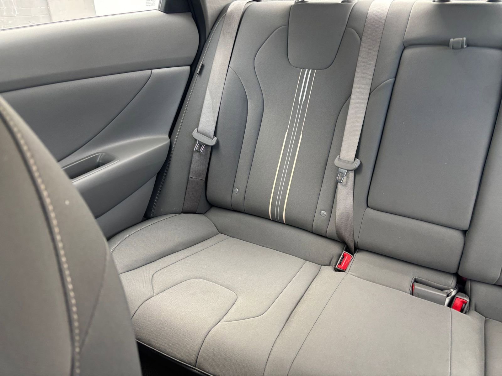 Thumbnail: 2025 Hyundai Elantra - 35