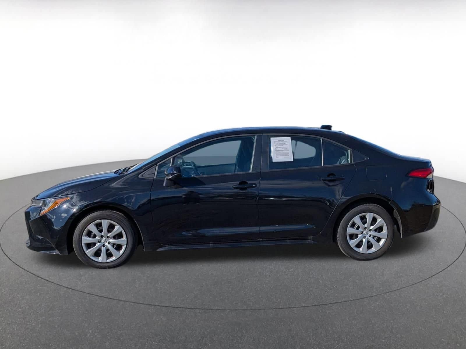 Thumbnail: 2024 Toyota Corolla - 4