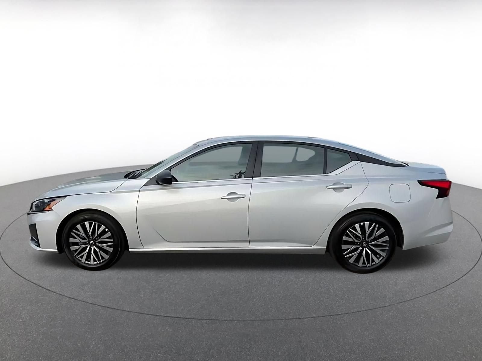 Thumbnail: 2026 Nissan Altima - 7