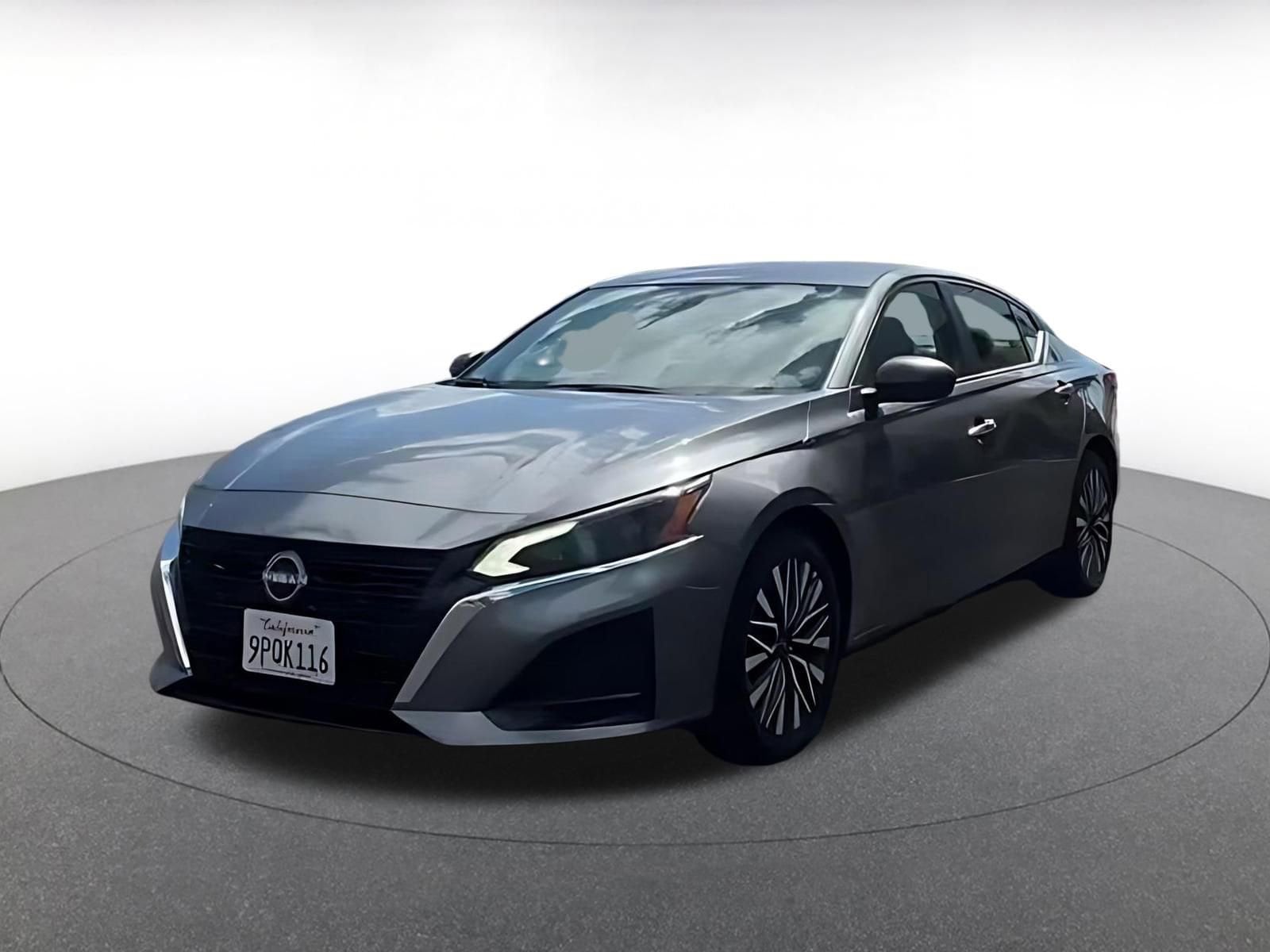 Thumbnail: 2025 Nissan Altima - 7