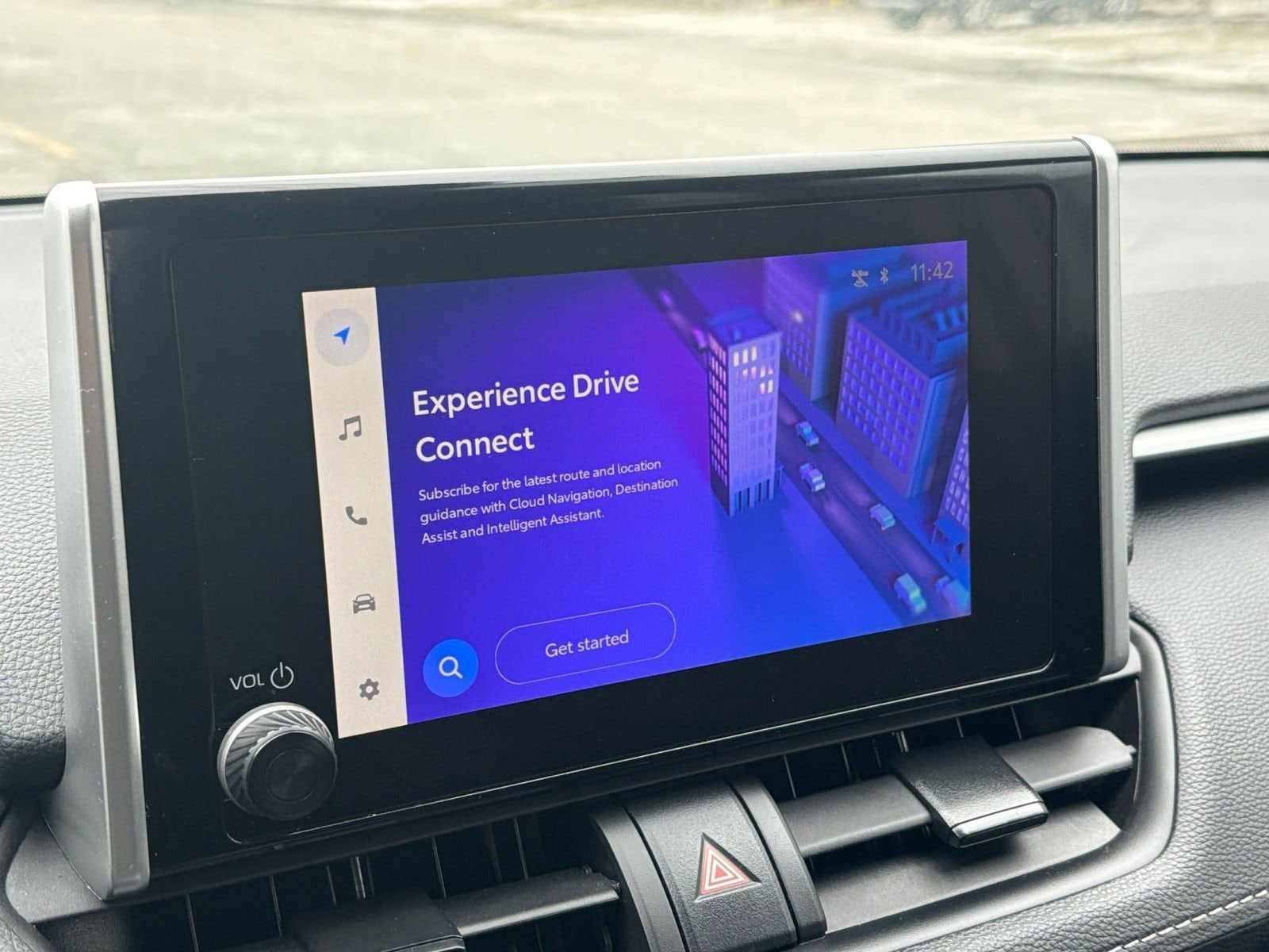 Thumbnail: 2025 Toyota RAV4 - 20