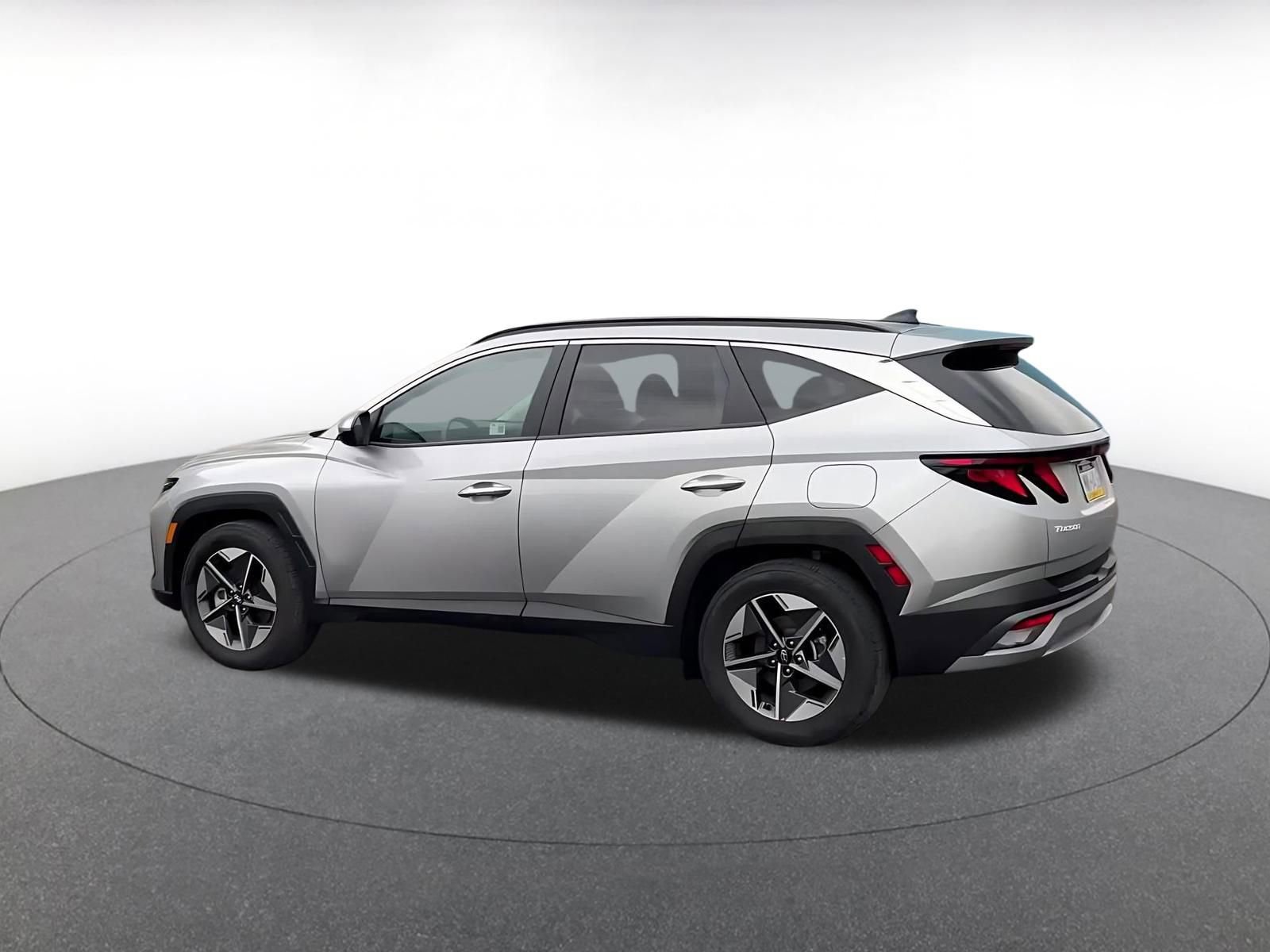 Thumbnail: 2025 Hyundai Tucson - 10