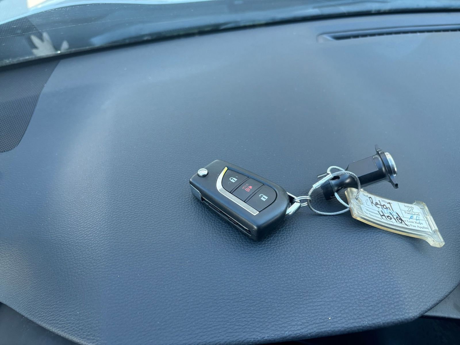 Thumbnail: 2025 Toyota RAV4 - 21