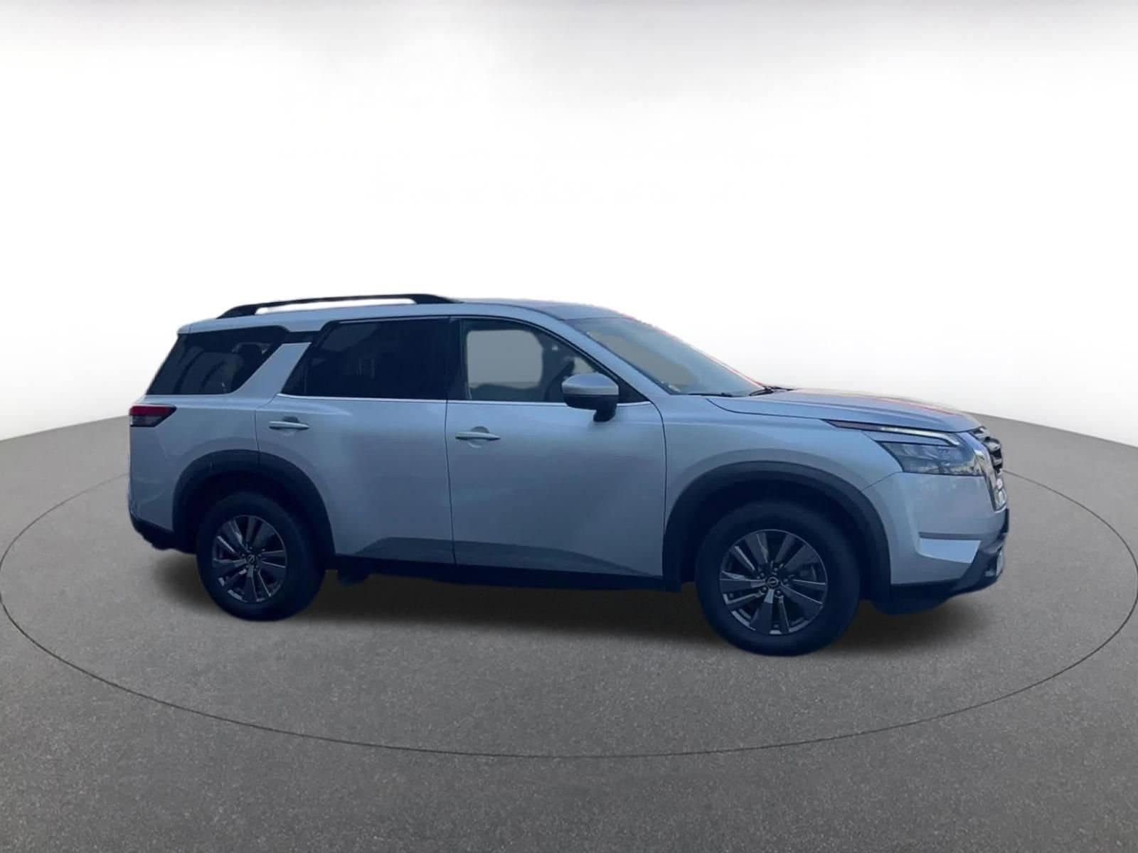 Thumbnail: 2025 Nissan Pathfinder - 2