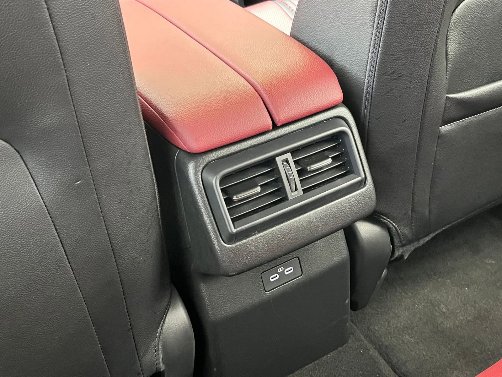 Thumbnail: 2025 Mazda CX-50 - 23