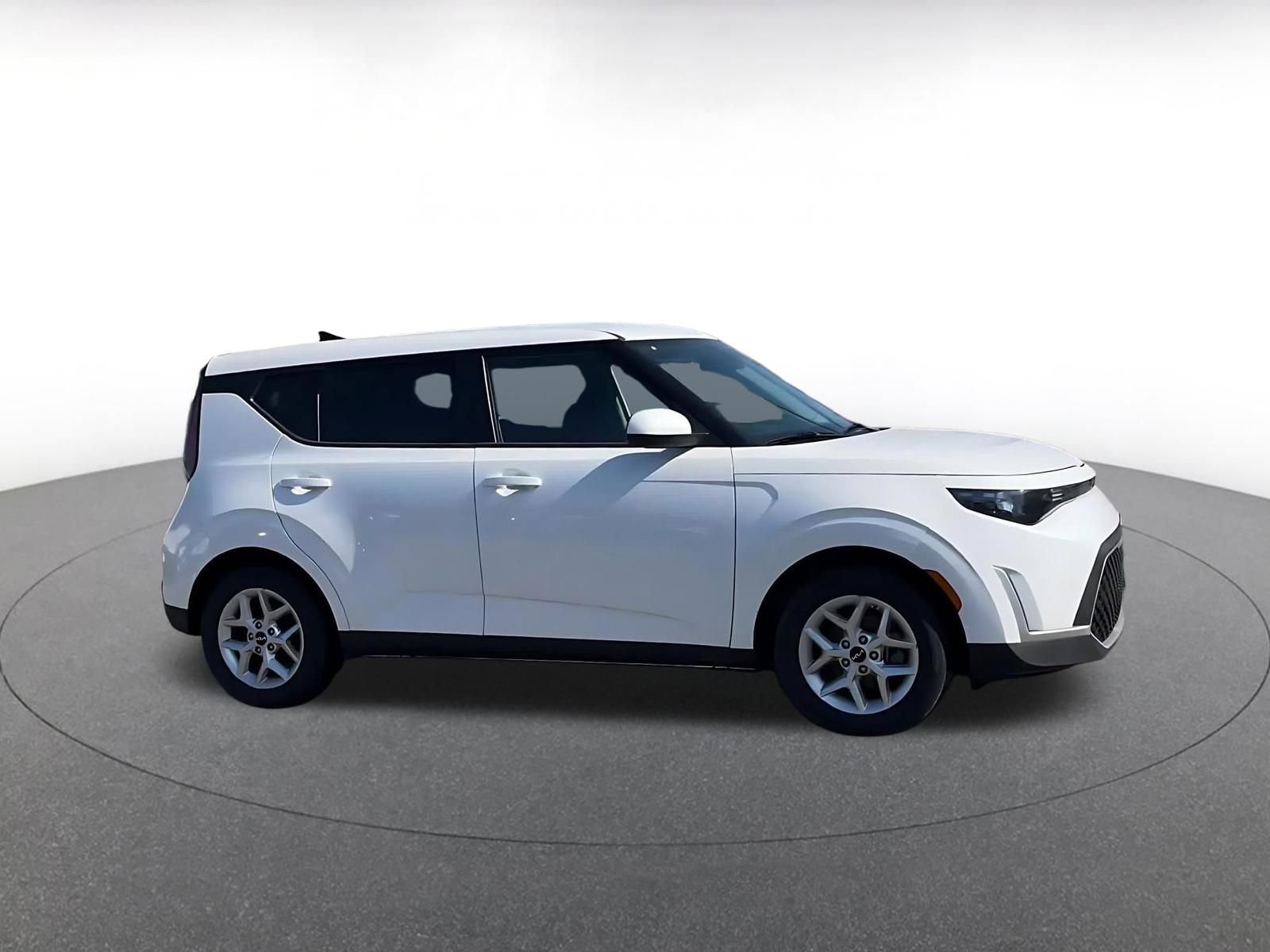 Thumbnail: 2025 Kia Soul - 2