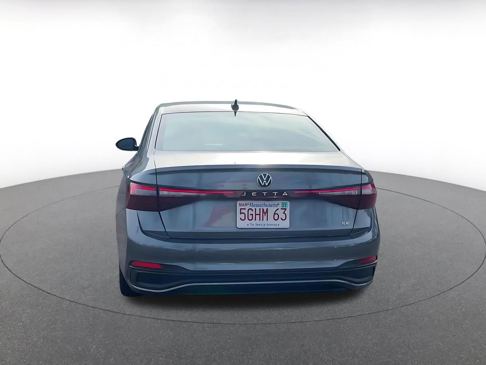 Thumbnail: 2025 Volkswagen Jetta - 12