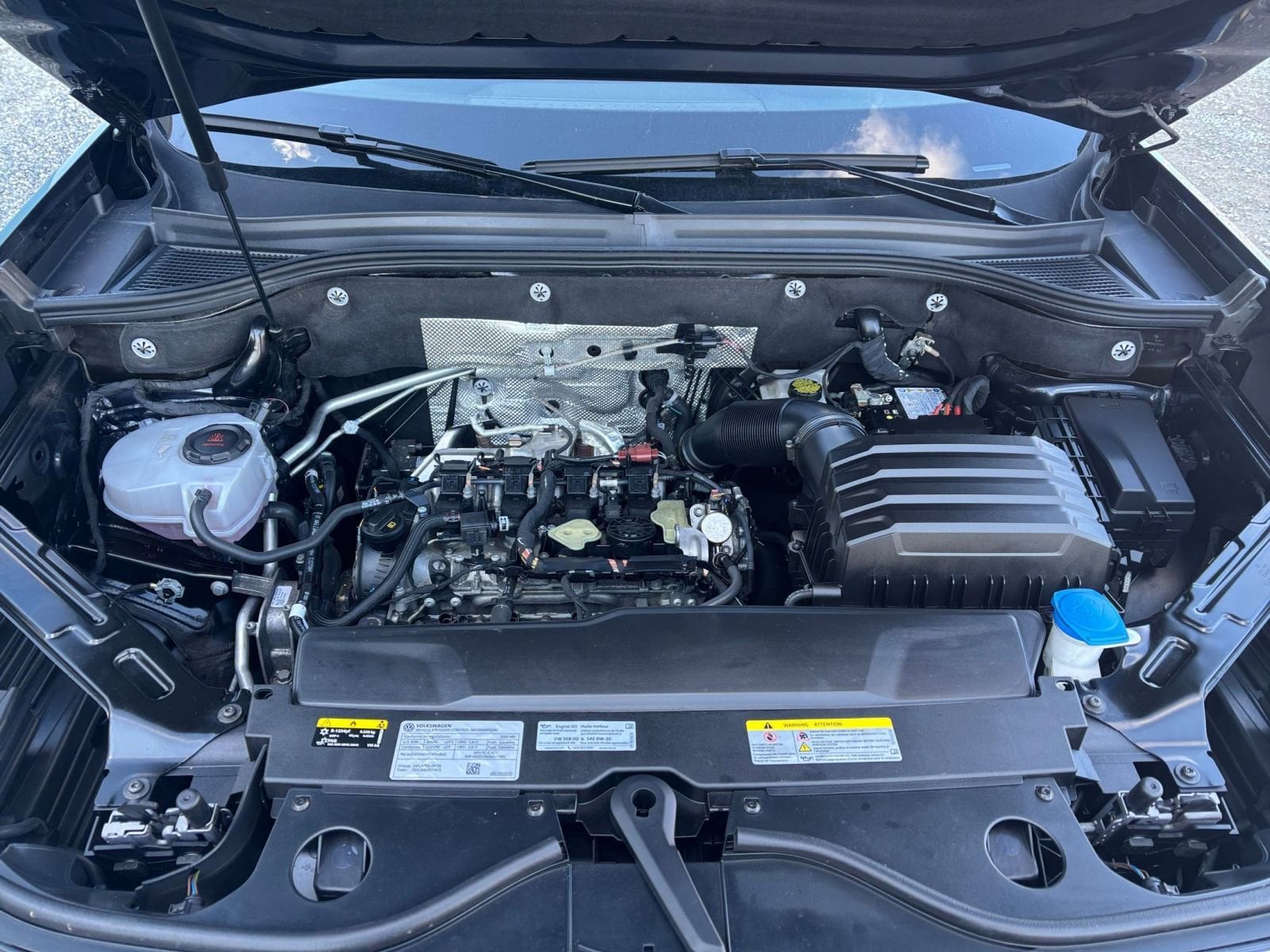 Thumbnail: 2025 Volkswagen Atlas - 28