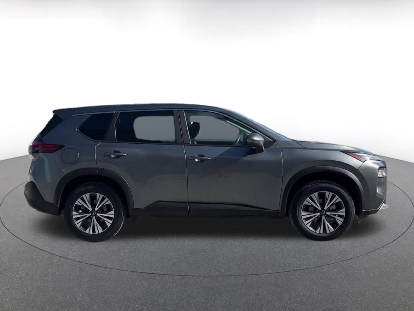 Thumbnail: 2023 Nissan Rogue - 16