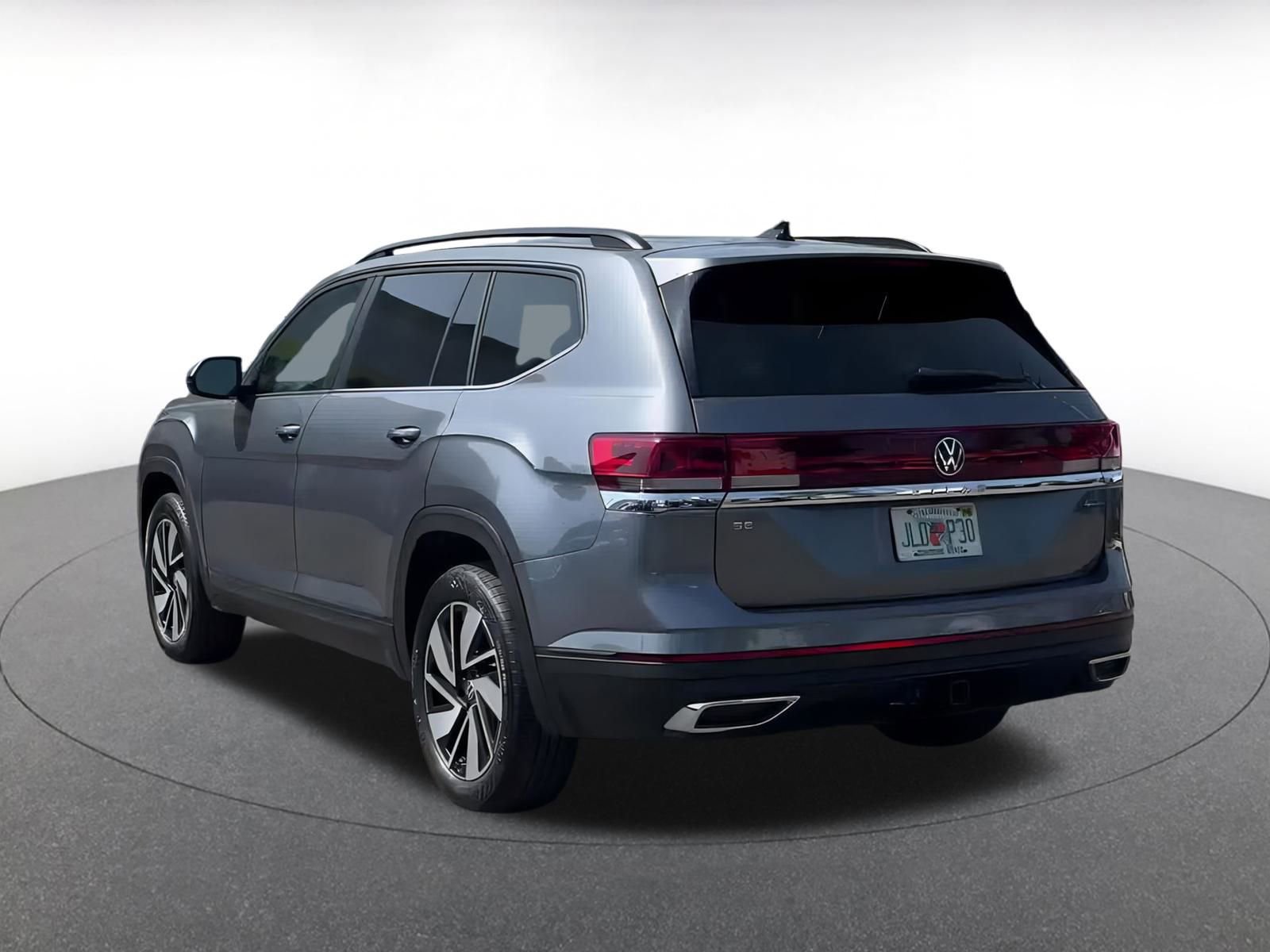 Thumbnail: 2024 Volkswagen Atlas - 10