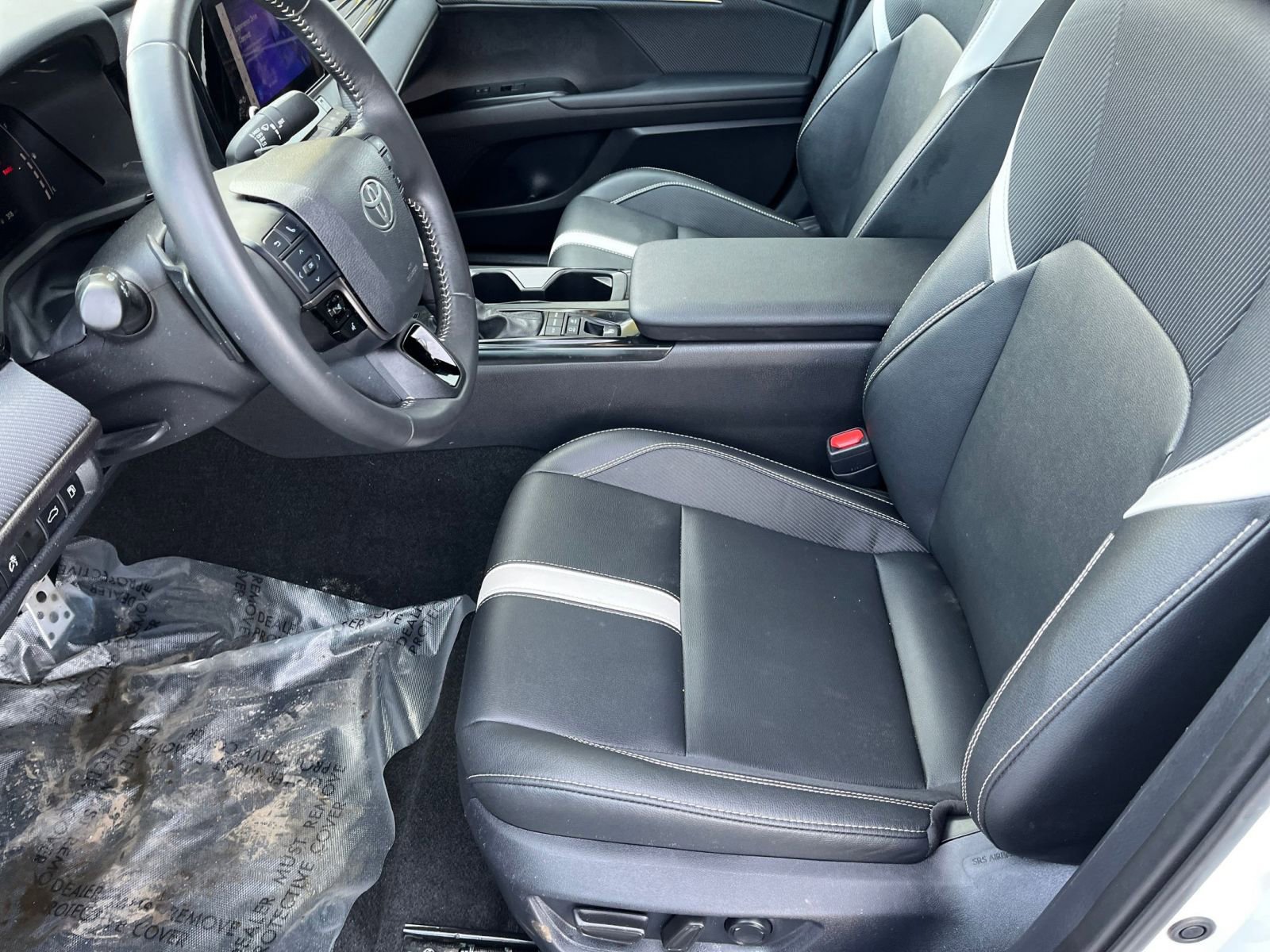 Thumbnail: 2025 Toyota Camry - 24