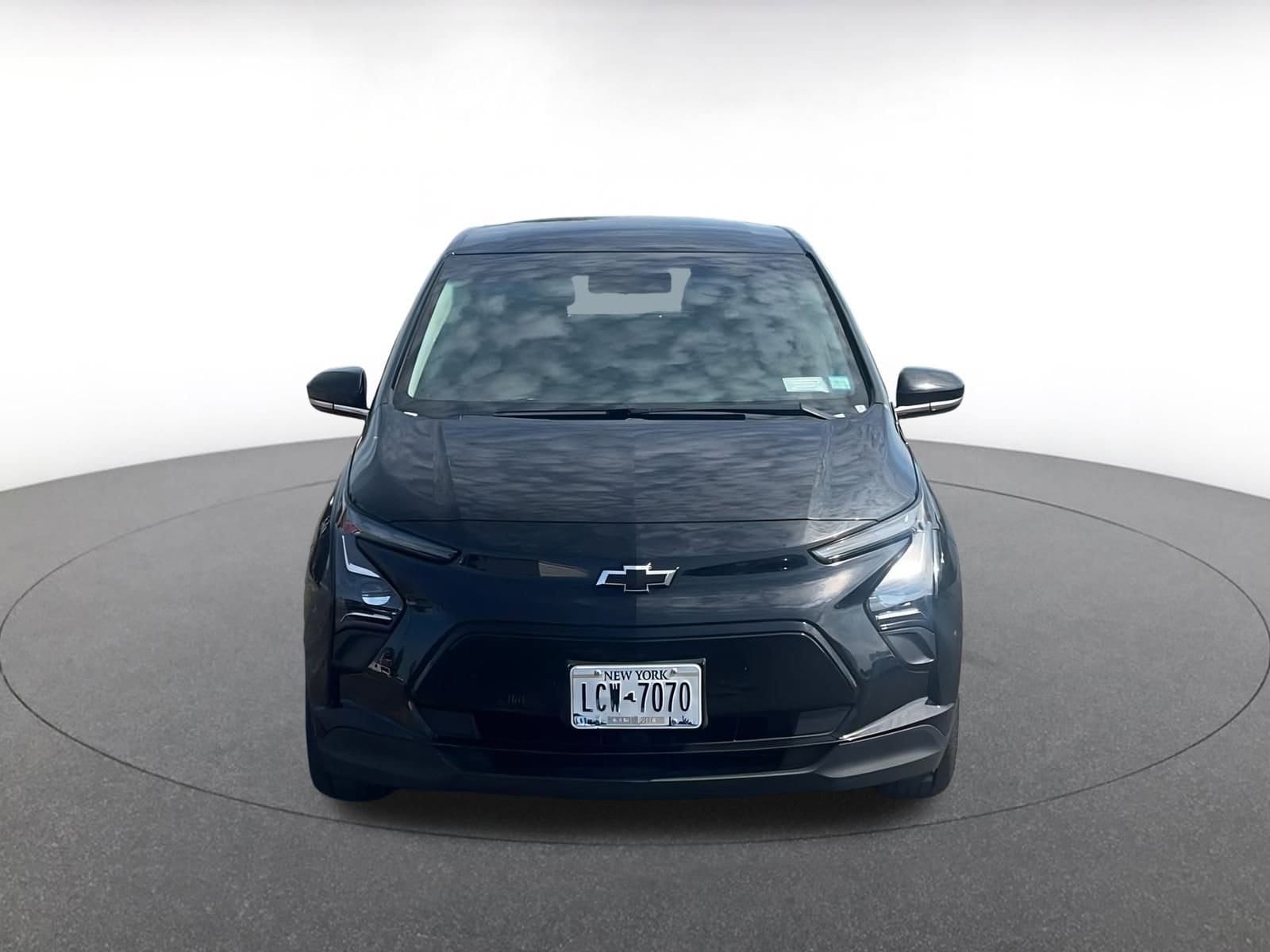 Thumbnail: 2023 Chevrolet Bolt EV - 4