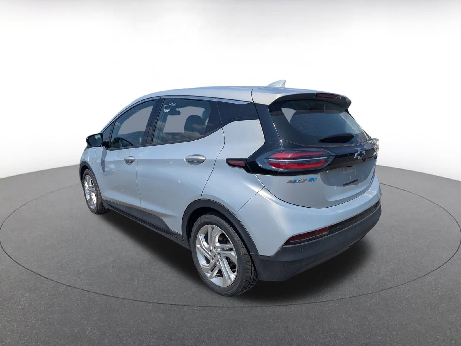 Thumbnail: 2023 Chevrolet Bolt EV - 4