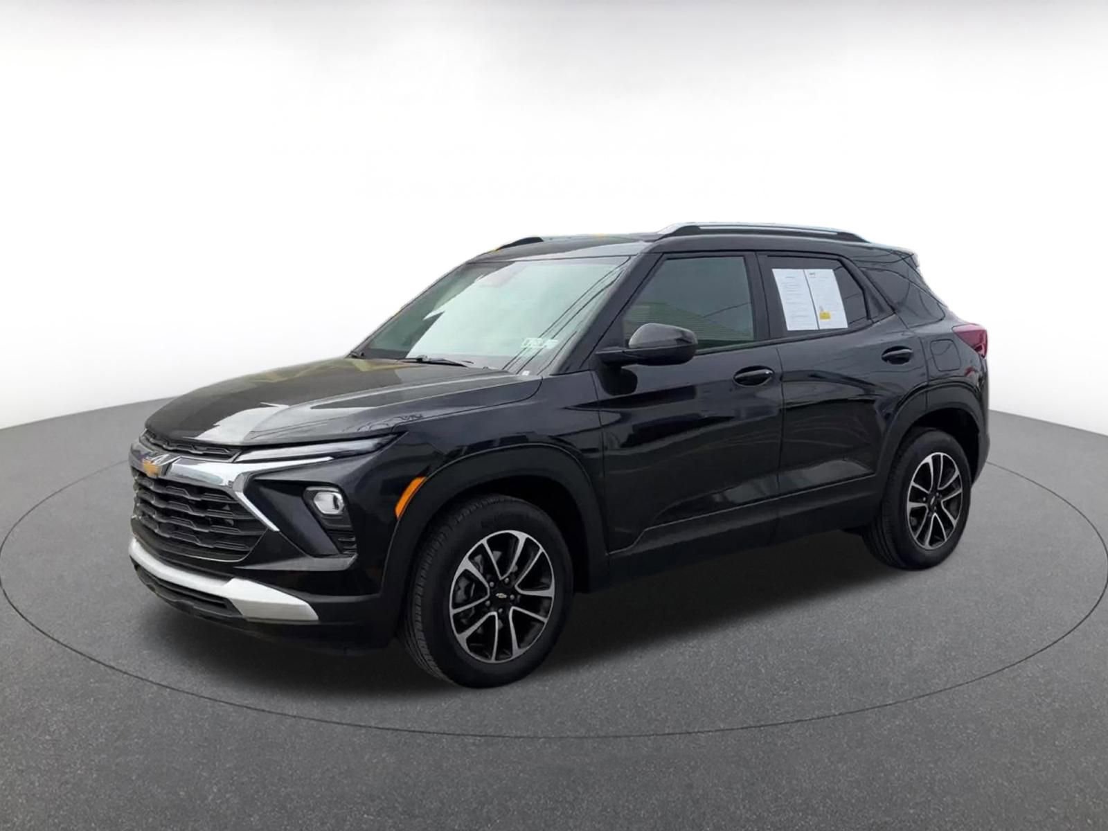 Thumbnail: 2025 Chevrolet TrailBlazer - 8