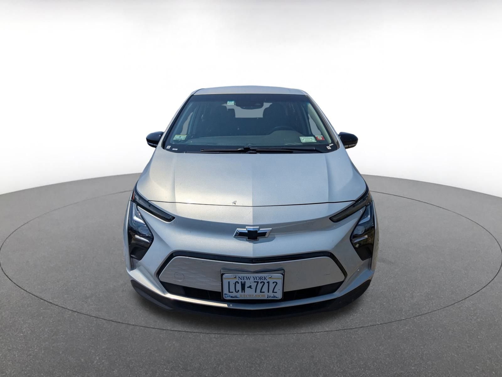 Thumbnail: 2023 Chevrolet Bolt EV - 2