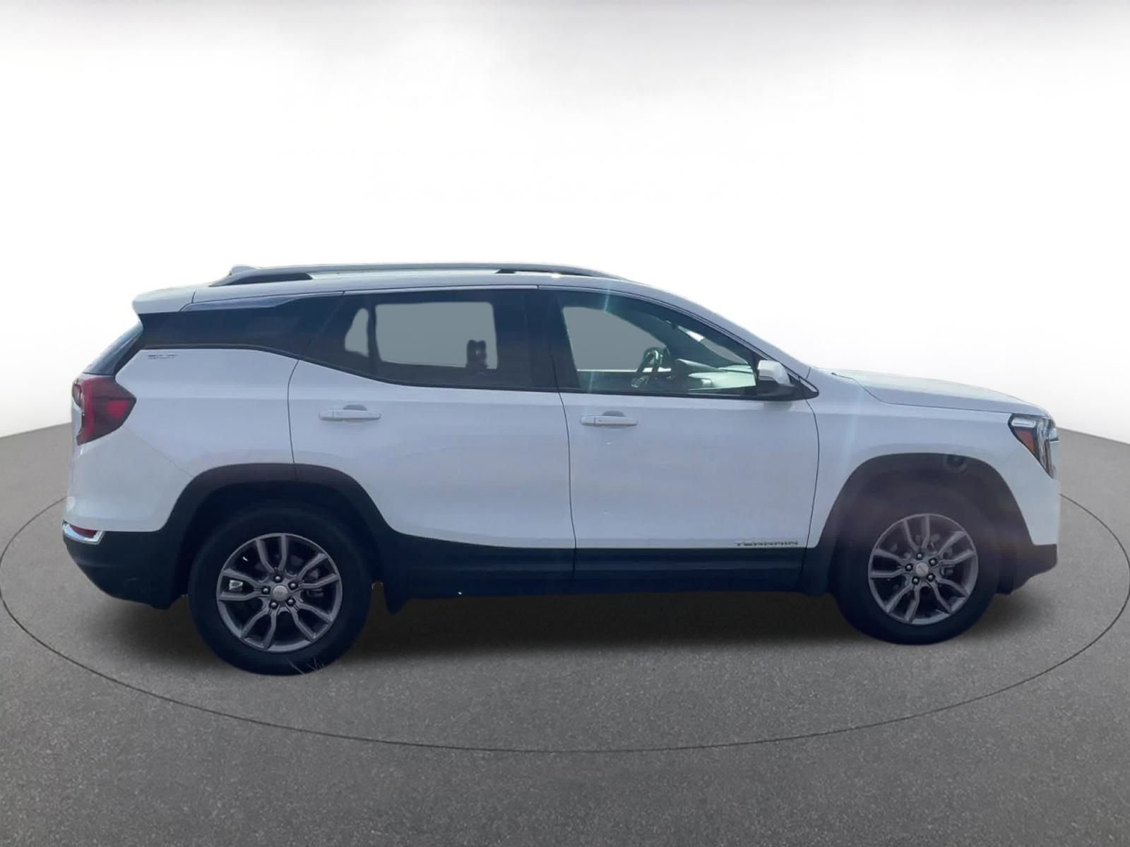 Thumbnail: 2024 GMC Terrain - 16