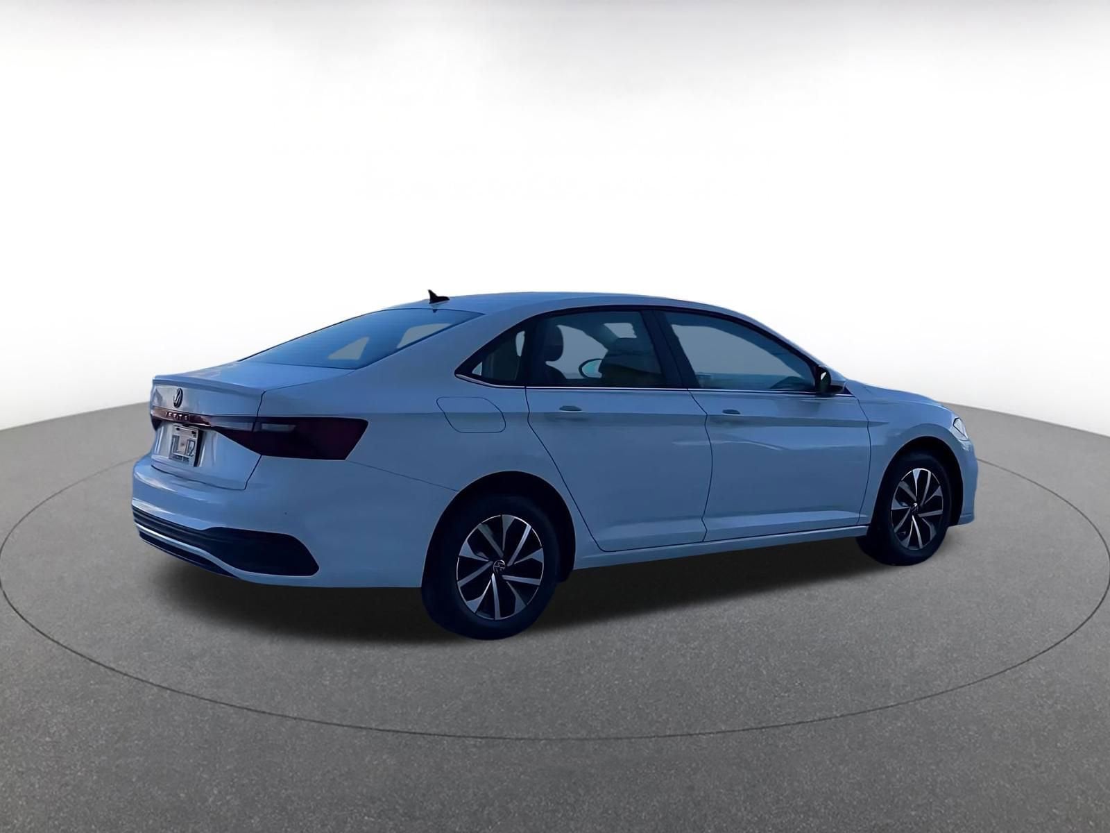 Thumbnail: 2025 Volkswagen Jetta - 14