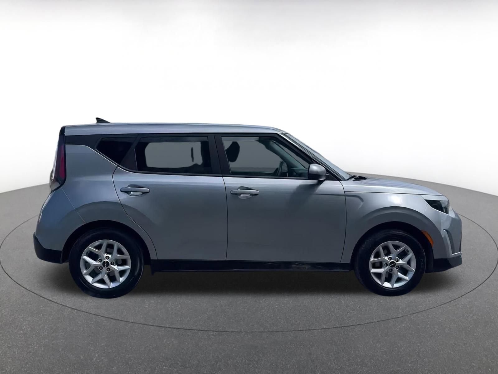 Thumbnail: 2024 Kia Soul - 16