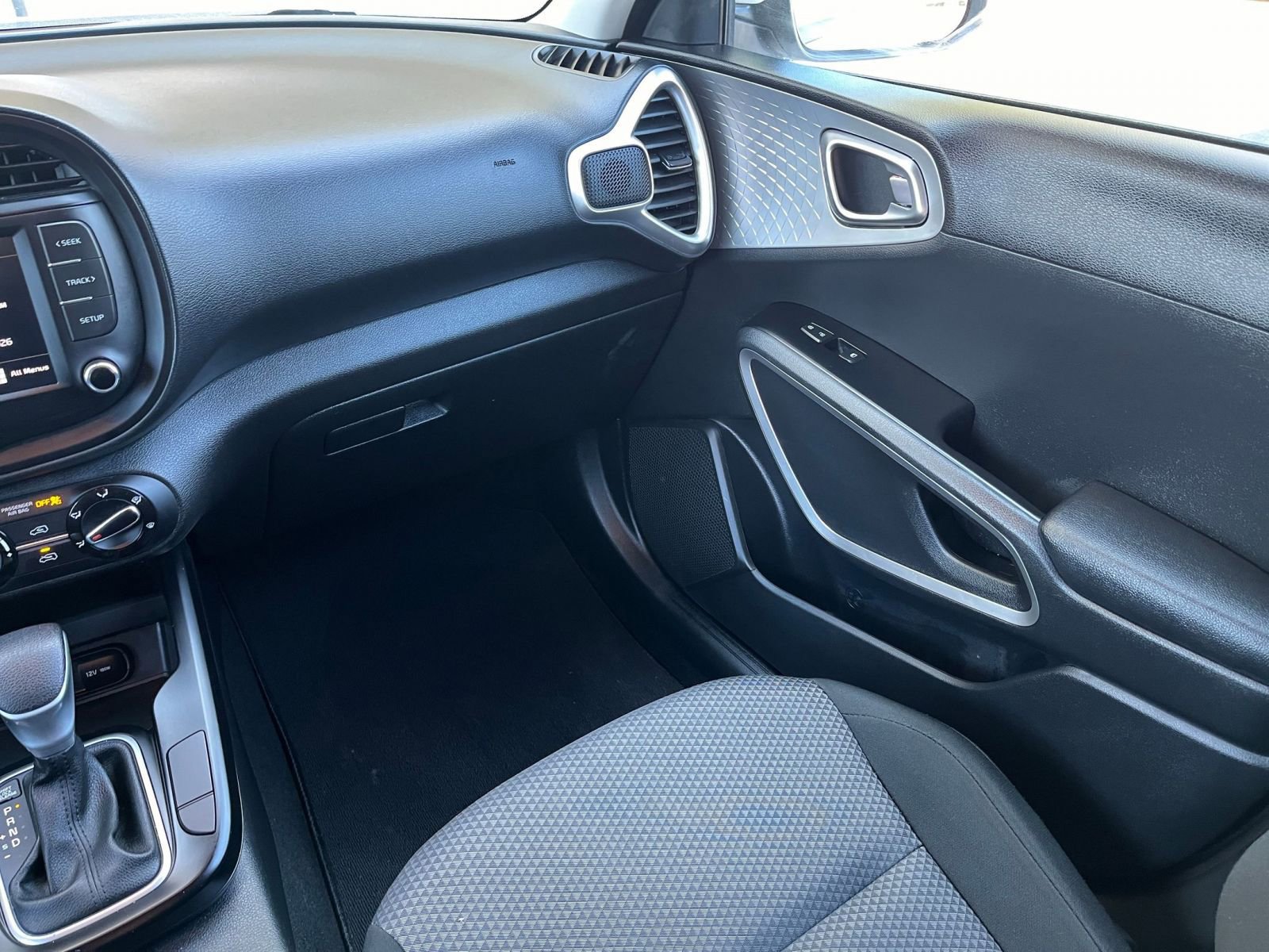 Thumbnail: 2025 Kia Soul - 32