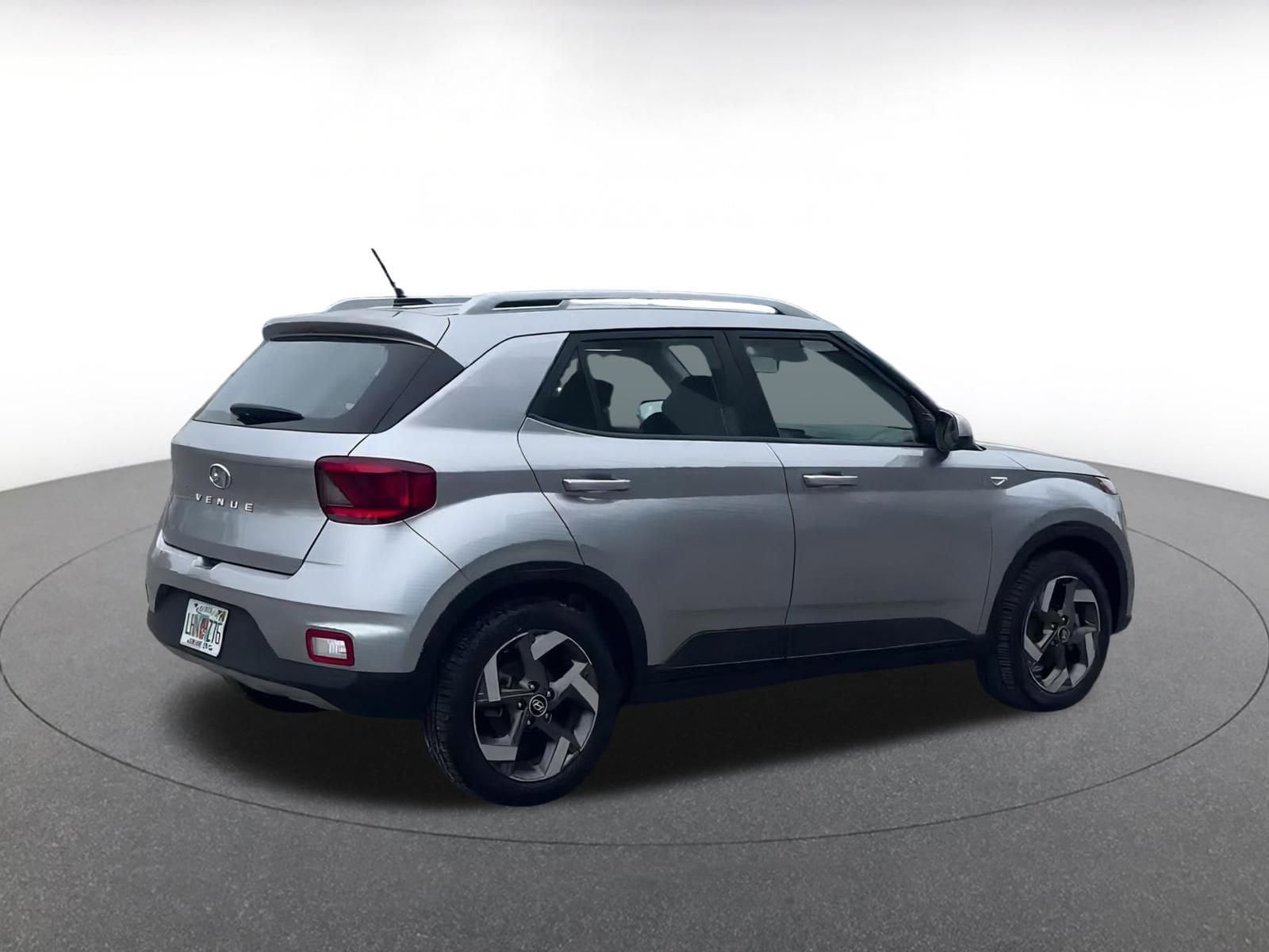 Thumbnail: 2023 Hyundai Venue - 13
