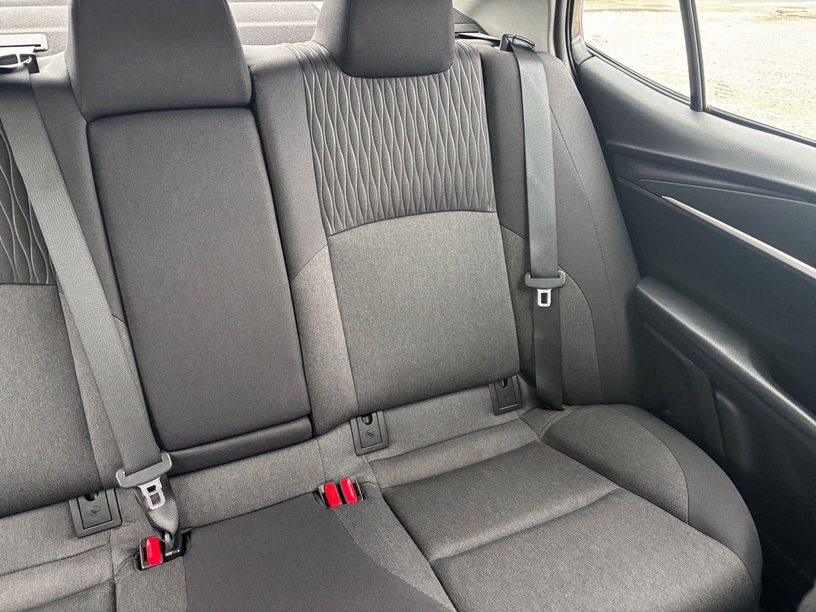 Thumbnail: 2025 Toyota Camry - 33