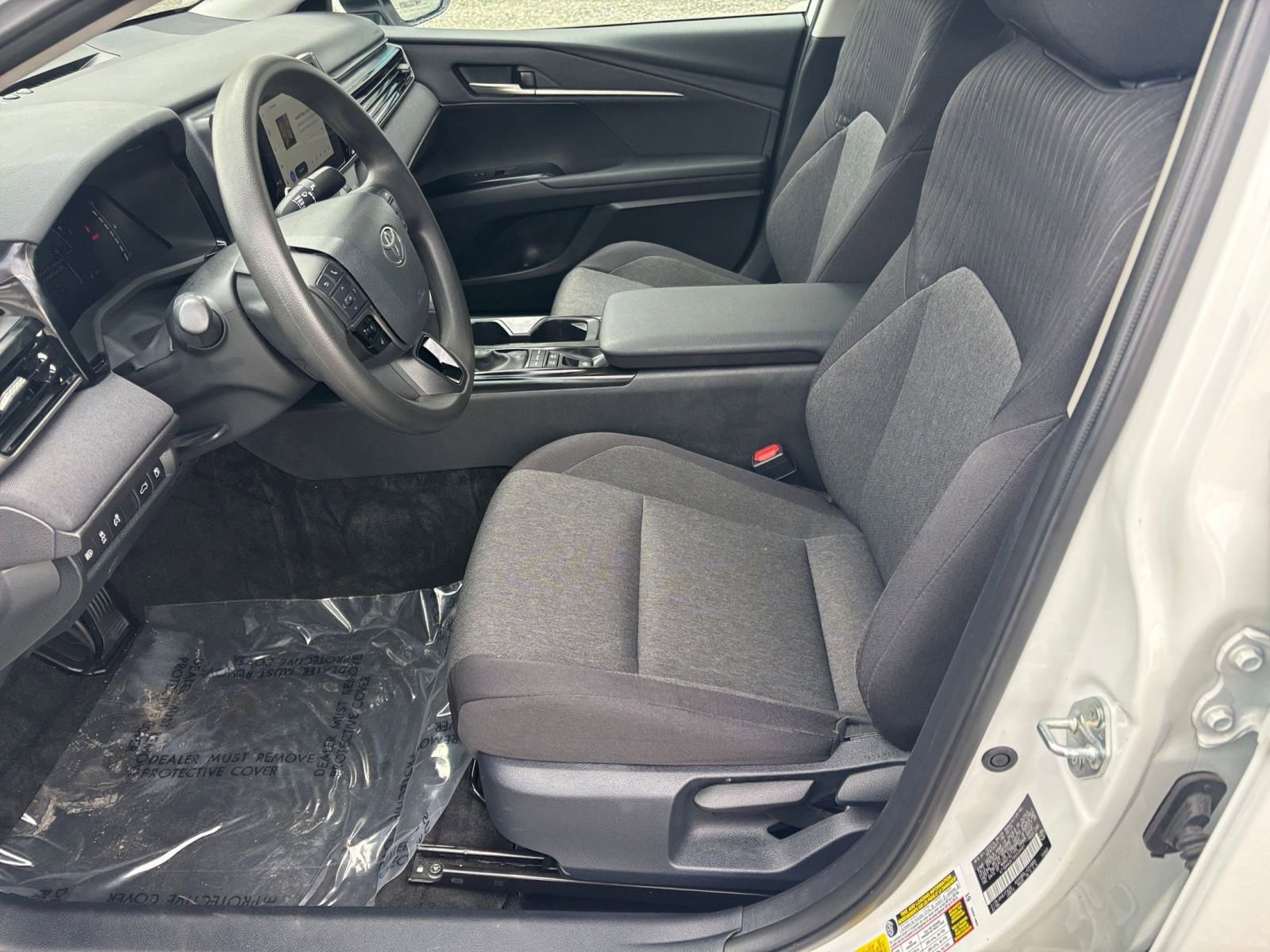 Thumbnail: 2025 Toyota Camry - 23