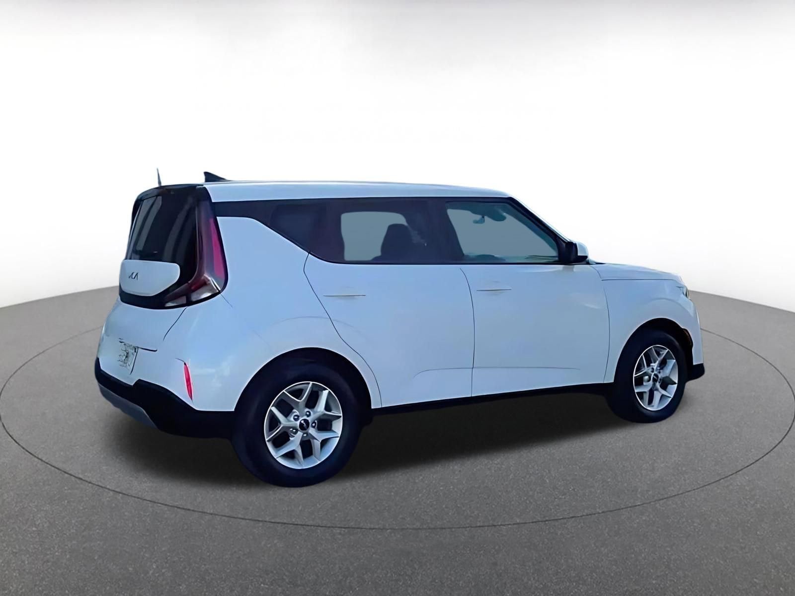 Thumbnail: 2025 Kia Soul - 14