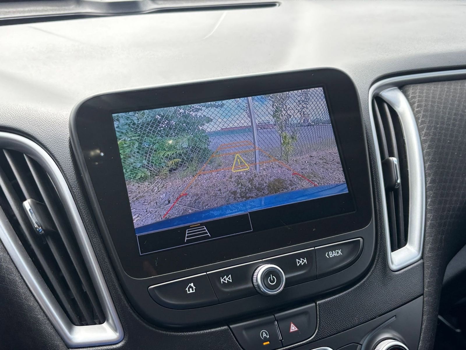 Thumbnail: 2024 Chevrolet Malibu - 17