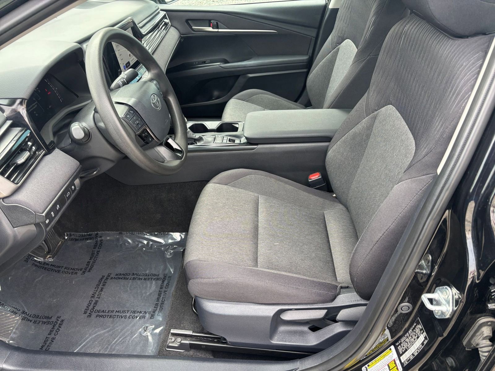 Thumbnail: 2025 Toyota Camry - 23