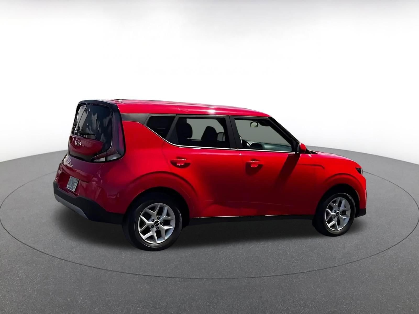 Thumbnail: 2025 Kia Soul - 15