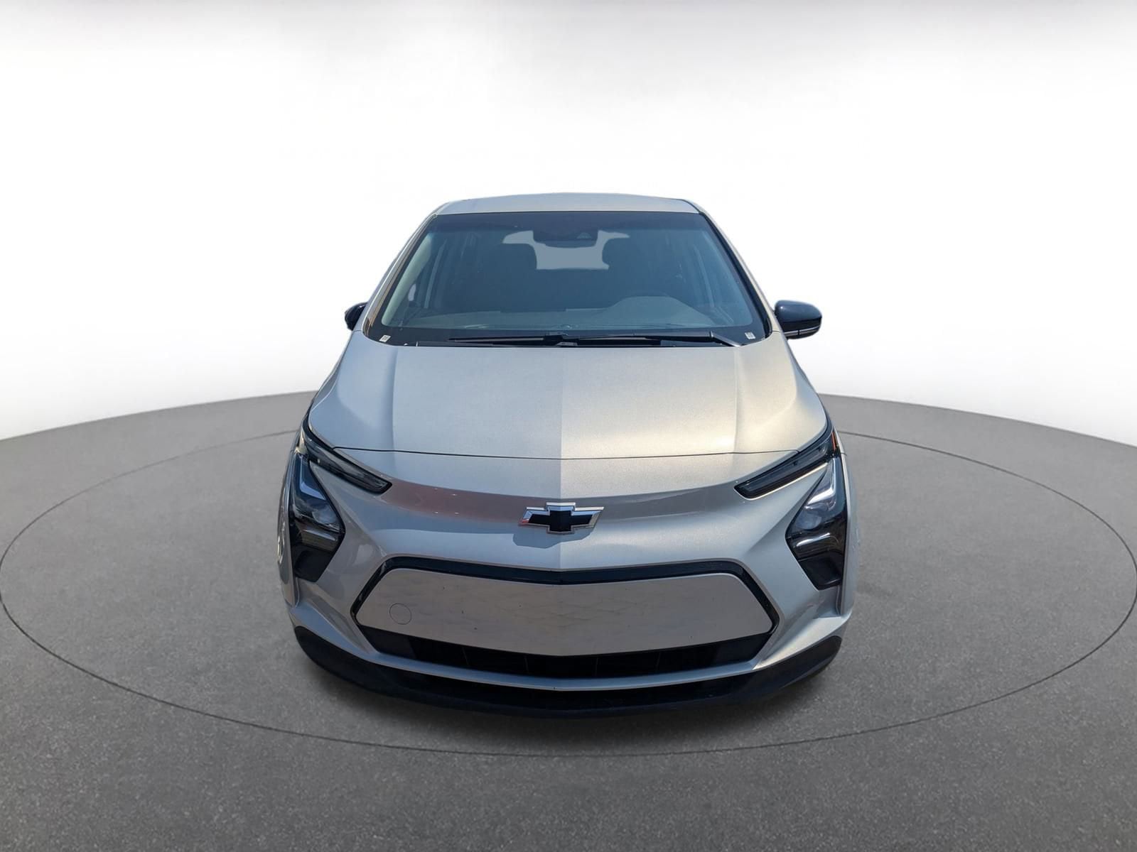 Thumbnail: 2023 Chevrolet Bolt EV - 2