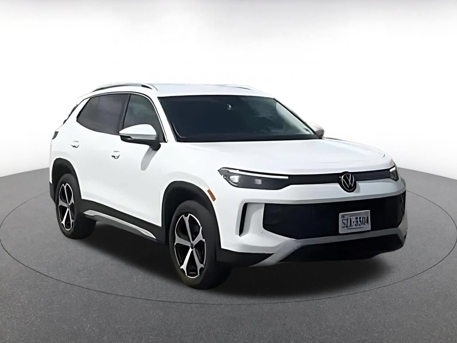 Thumbnail: 2026 Volkswagen Tiguan - 3